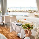 Lindos Bay 5*