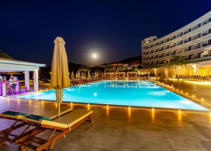 فندق Lindos Bay 5*